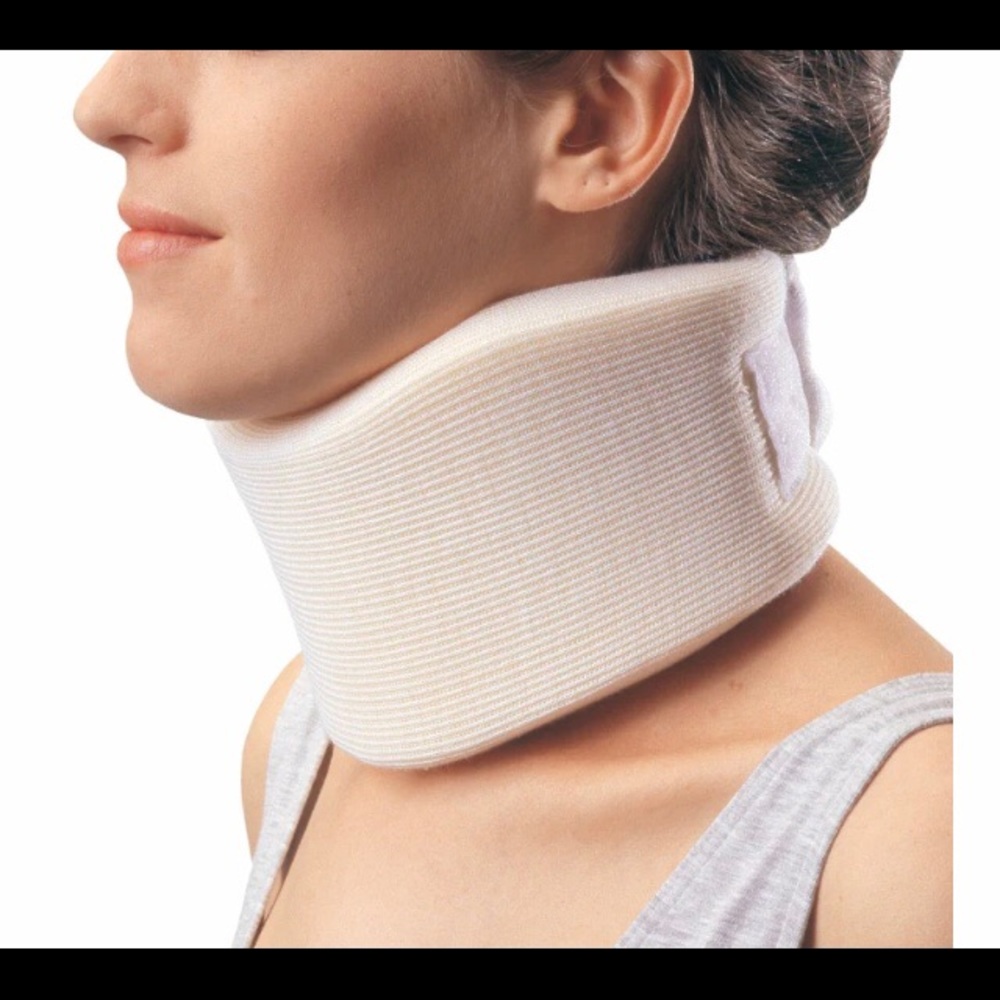 NIB Procare Cervical Neck Collar, Neck Brace, 4 inch depth, Unisex, Brand new